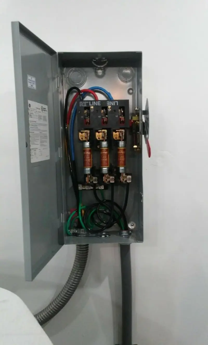 Three-phase disconnect switch installed for Electrical Wiring & Rewiring in Hawthorn Woods